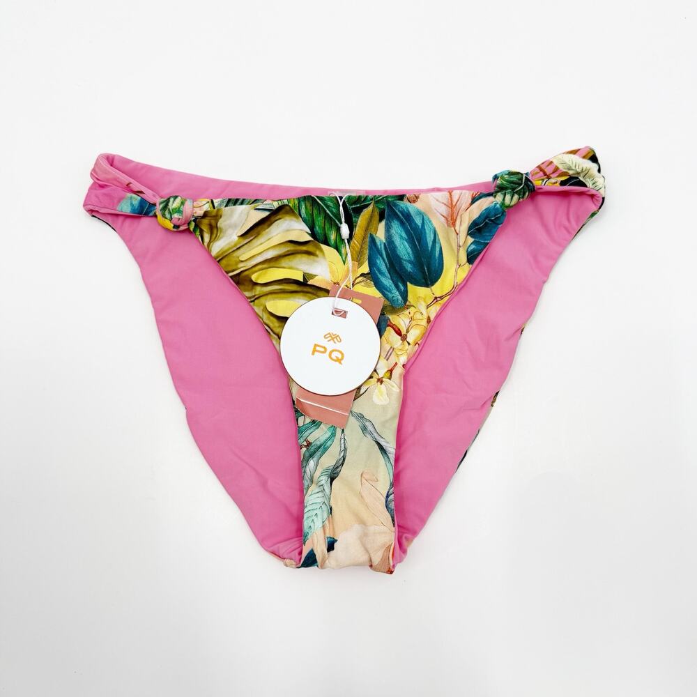 PQ Swim Bikini Bottom SZ Medium Oss Reversible Knot NWT Tropical Floral Cheeky